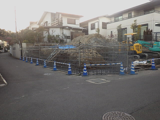 2021年2月　鎌倉市今泉台にて宅地造成工事始まりました。