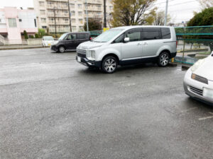 横浜市港南区野庭町の駐車場、ライン塗装工事、完了致しました。