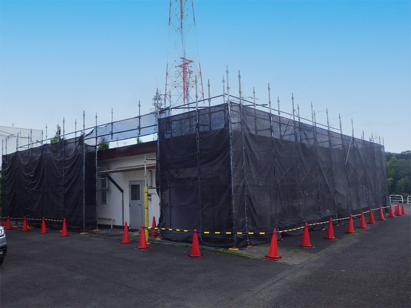 東京都町田市の施設内建屋、外壁・屋根塗装工事